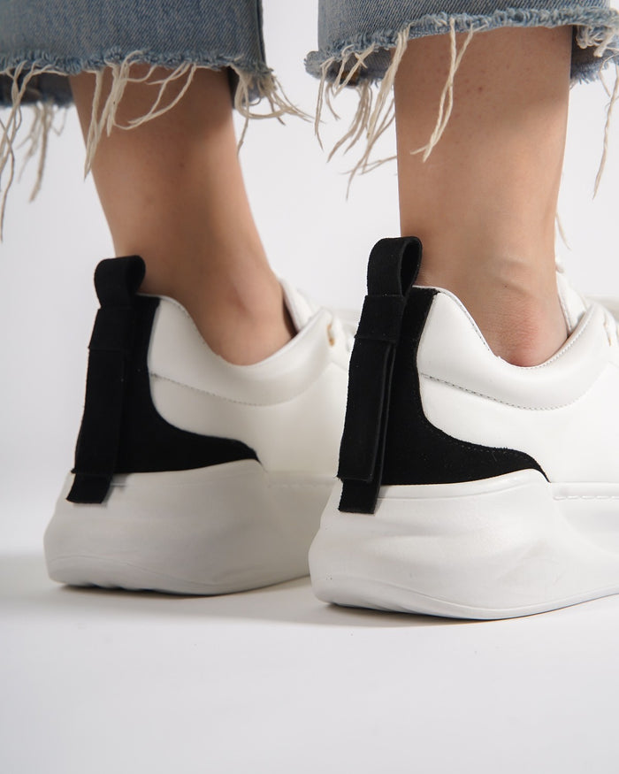 Highrise Women's Black Suede Belted White Shoes (8)