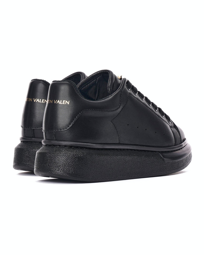 Women’s Crowned Chunky Sneakers Shoes Full Black (4)