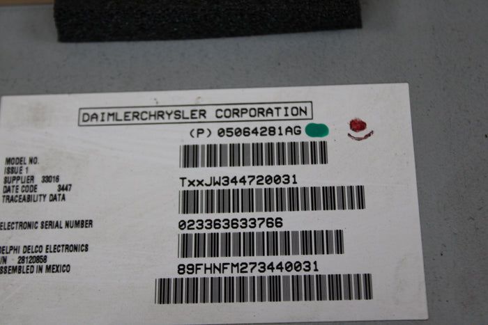 08-10 JEEP DODGE CHRYSLER SATELLITE RECEIVER RADIO MODULE 05064281AG