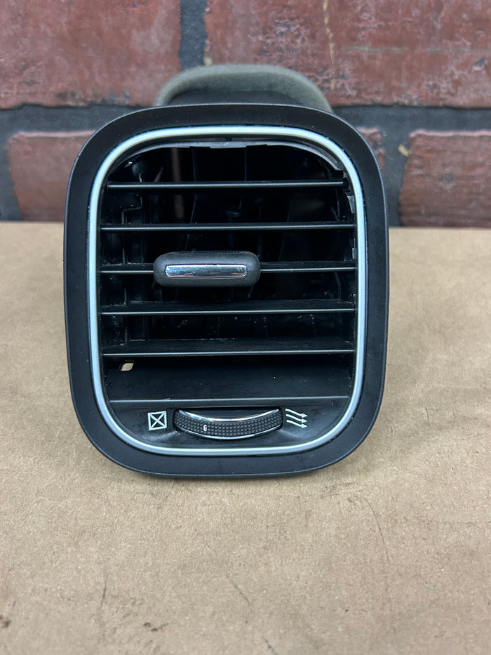 15-23 Dodge Charger Outer Right Passenger Dash Air Vent L0202804DX9AB Black OEM