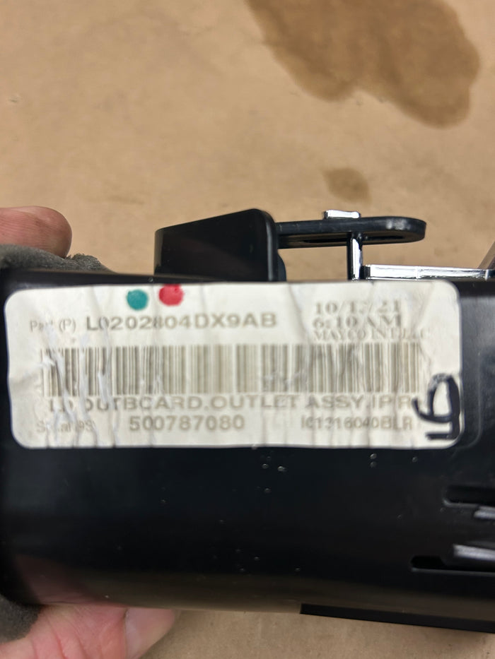 15-23 Dodge Charger Outer Right Passenger Dash Air Vent L0202804DX9AB Black OEM
