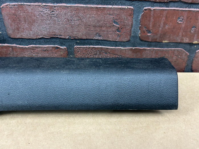 2011-2023 DODGE CHARGER FRONT RH RIGHT SIDE DOOR SILL SCUFF PLATE COVER TRIM OEM