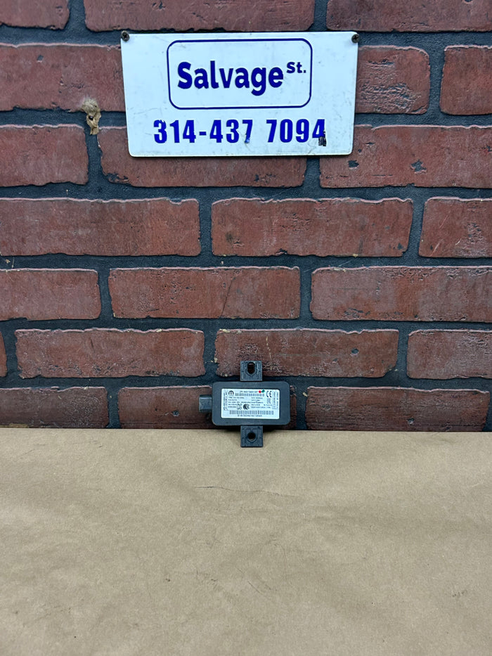 2014-2021 Jeep Dodge Chrysler Tire Pressure Monitor Module OEM USED 68219831AB