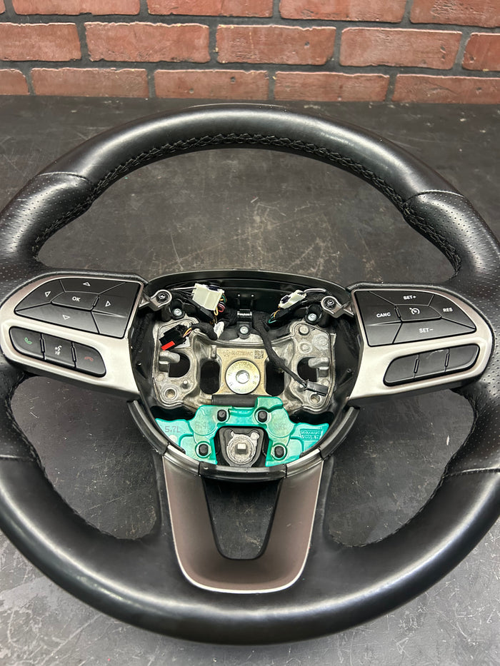 2018 - 2023 DODGE CHALLENGER STEERING WHEEL W/ SWITCH BUTTON OEM 5VG202XCAF