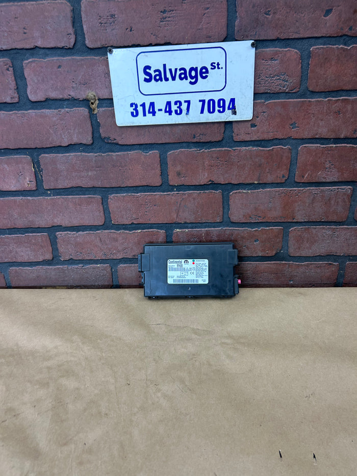 2020-22 CHALLENGER CHARGER 300 KEYLESS ENTRY HUB RECEIVER MODULE OEM 68441616AA