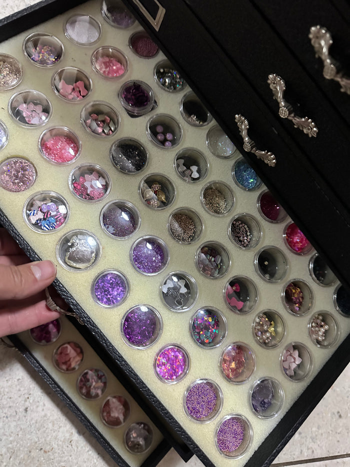 A very unique nail art display set from Korea - DEMO