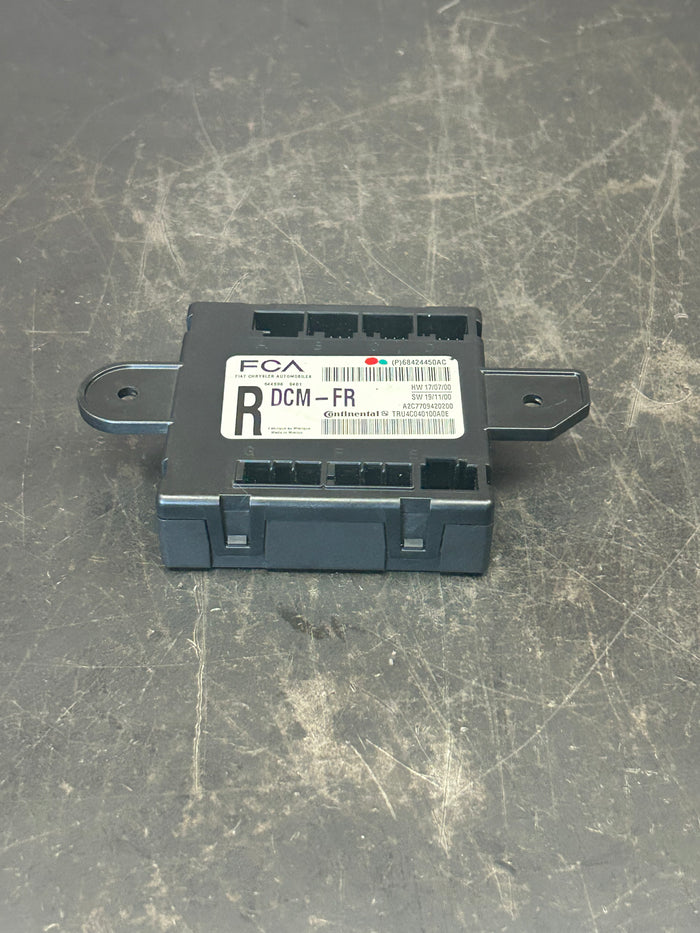 2020 - 2021 DODGE CHARGER FRONT RIGHT SIDE DOOR CONTROL MODULE OEM 68424450AC