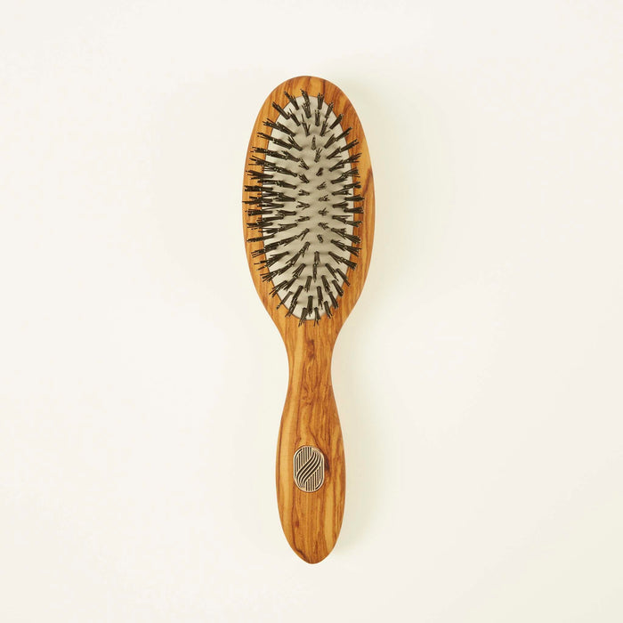 Altesse Studio Gentle Detangling Hairbrush