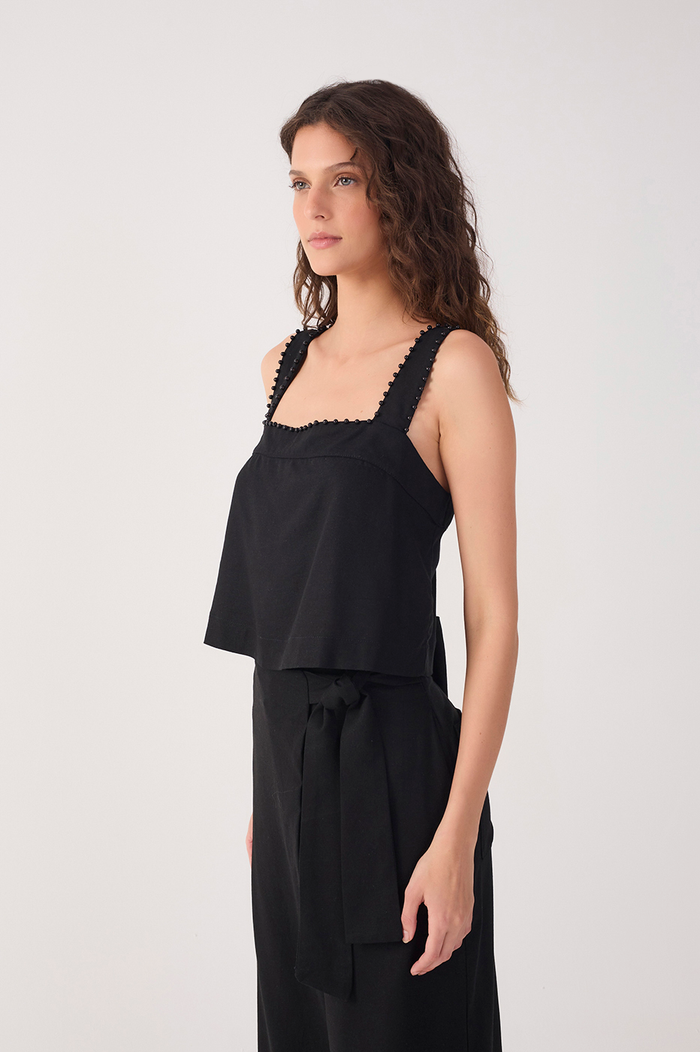 Black Sleeveless Beading Linen Blouse_3