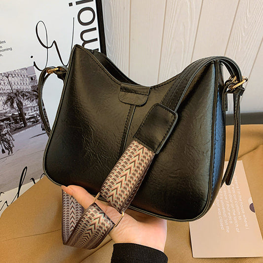 CL1293 - Retro Underarm Messenger Bag