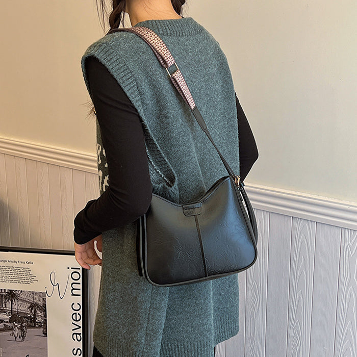 CL1293 - Retro Underarm Messenger Bag