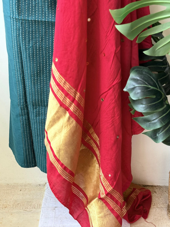 Contrast mirror work silk Dupatta with silk cotton top