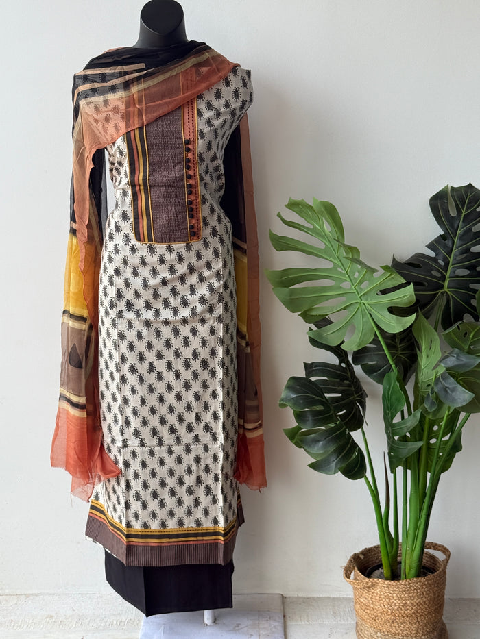Designer potli neck salwar material