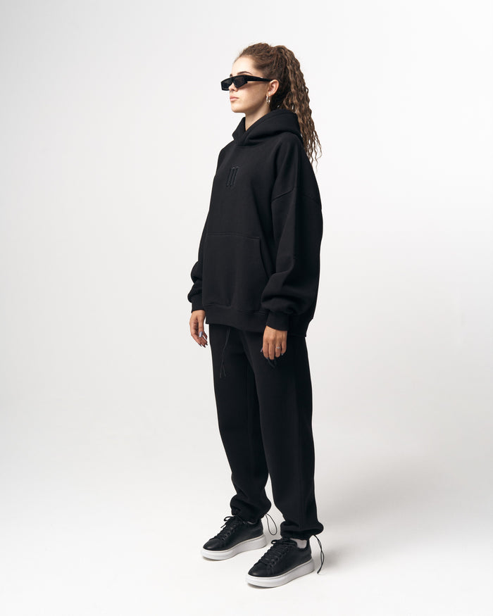 Insignio 3D Embroidered Designer Oversized Black Hoodie Jogger Set (3)