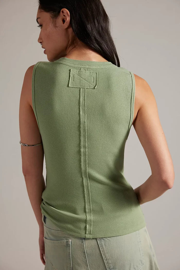 Jamie Henley Tank - Mistletoe