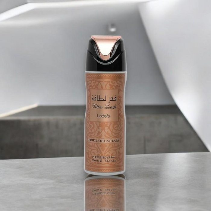 Lattafa Fakhar Extrait – Perfumed Body Spray 6.7 oz (200ml)