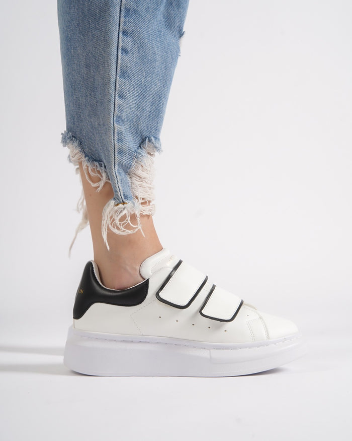 ‘Martin Valen Velocanto’ Women's Laceless Black-White Chunky Shoes (7)