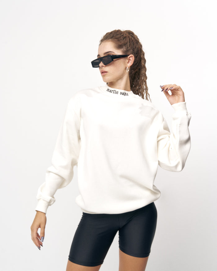 Martin Valen Women's Oversized Round-Neck White Sweatshirt (4)
