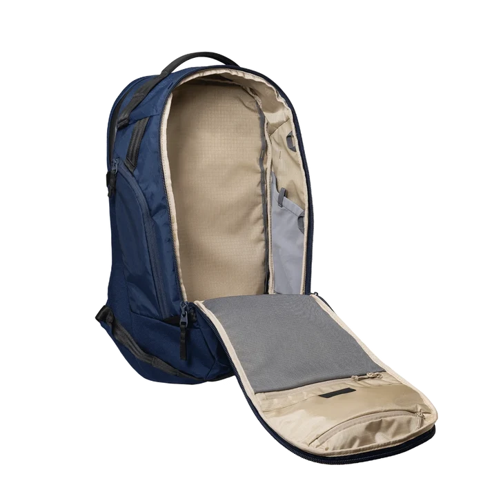 Max Backpack