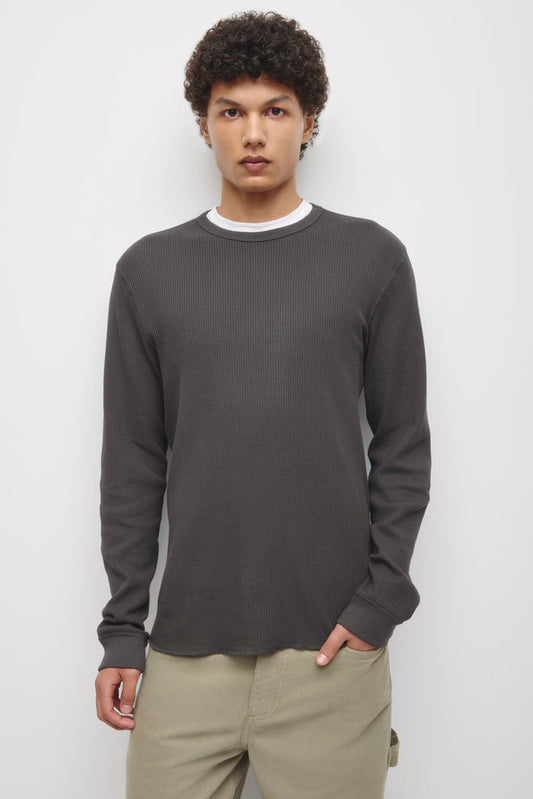 Men's Atlas Waffle Longsleeve in Almost Black