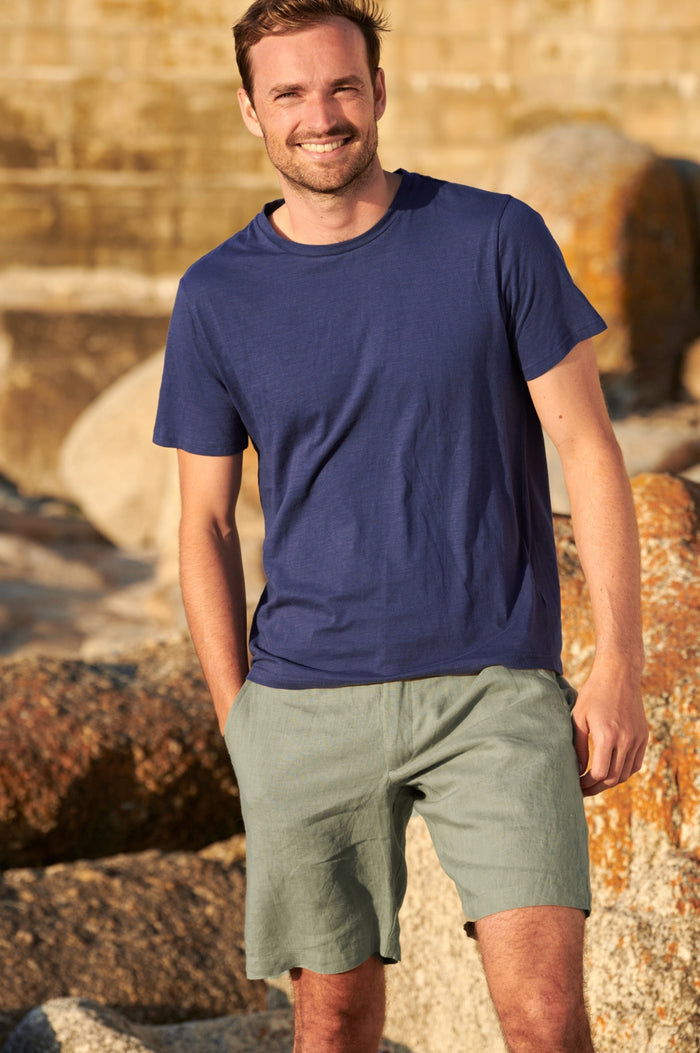 Men's Crew Neck T-Shirt | Navy - Aspiga