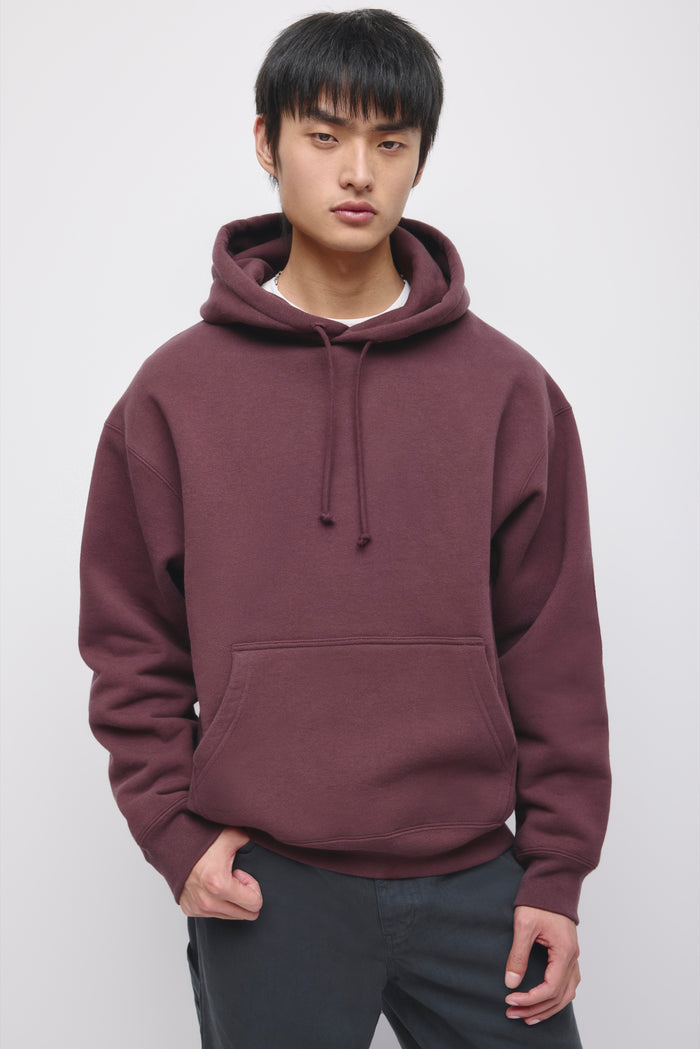 Model is 6'2 and is wearing size M.