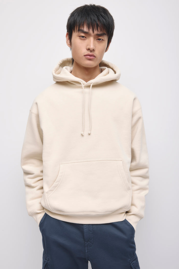 Model is 6'2 and is wearing size M.
