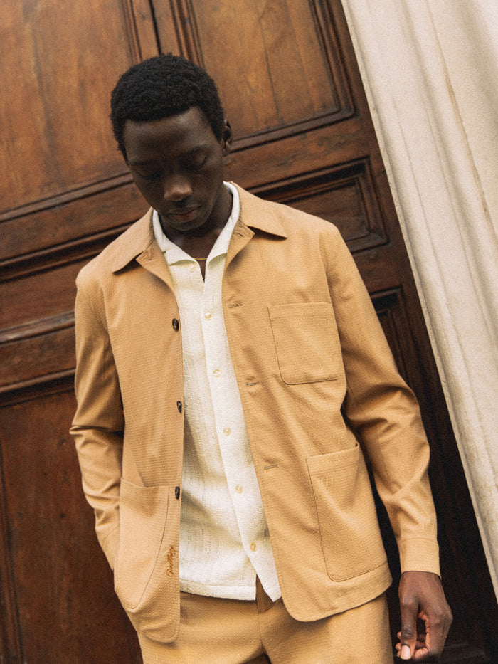 Modelshot / Offwhite / Detail