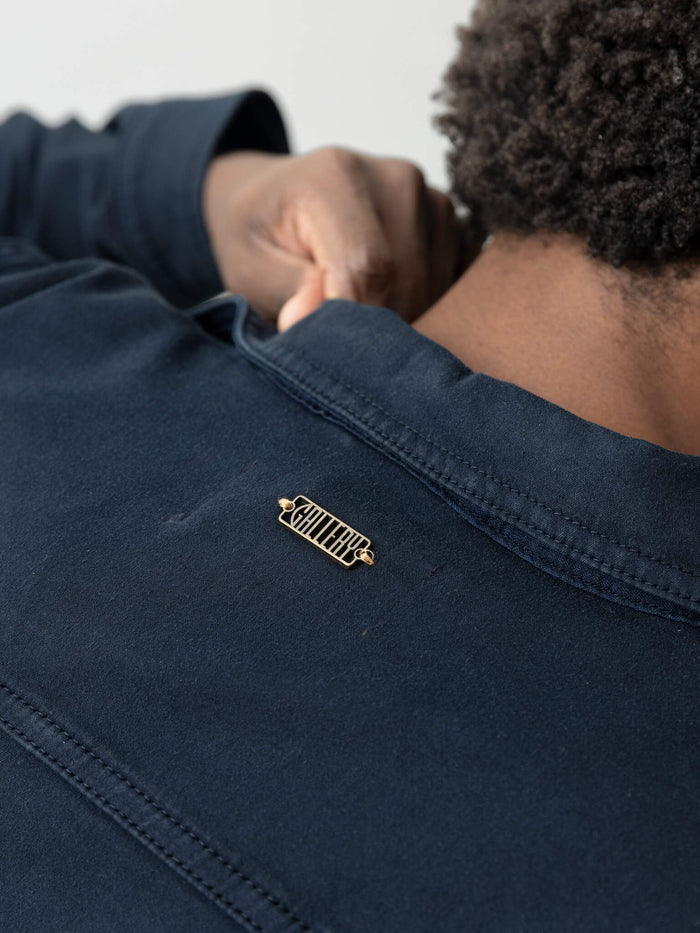 Modelshot / Navy / Detail