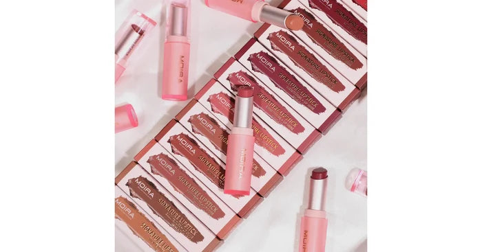 MOIRA Signature Lipstick - Natural Look