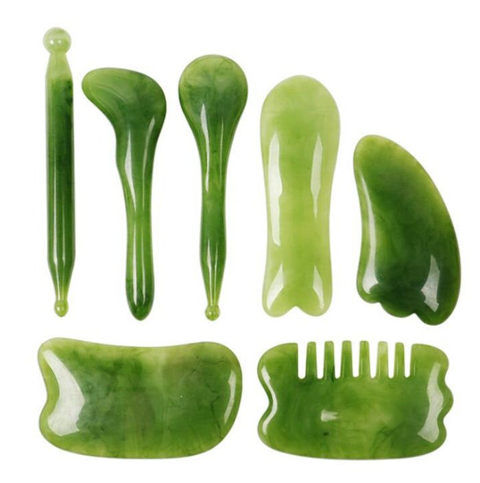 Natural Jade Roller And Gua Sha Set For Facial Depuffing And Sculpting