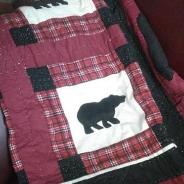 New New Horison Black Bear Twin Quilt Set