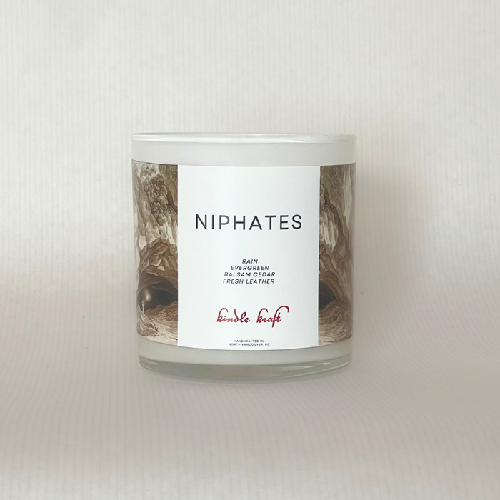 Niphates Candle 10 oz.