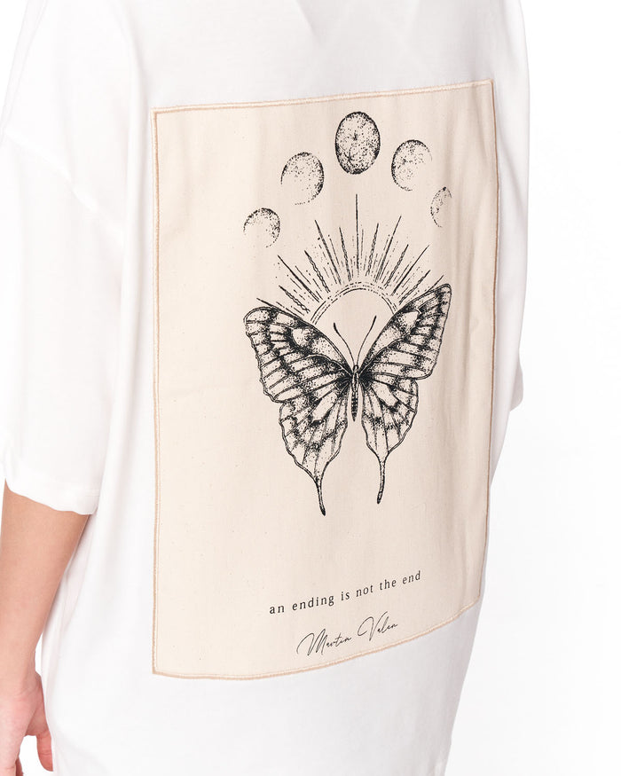 Oversized Monarch Loop White T-Shirt for women’s streetwear outfits