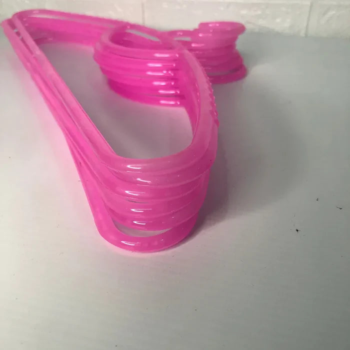 Pack Of 6 - Plastic Clothes Hanger