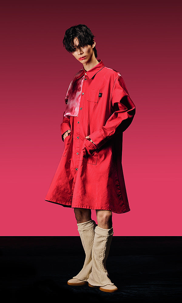 Reculer レキュリー シースルー ケイプディテール ロングシャツ レッド 正面 韓国ブランド 2023FW