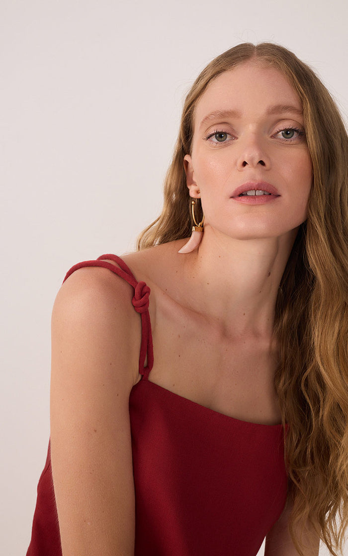 Red Square Neck Knot Ties Linen Blouse_3