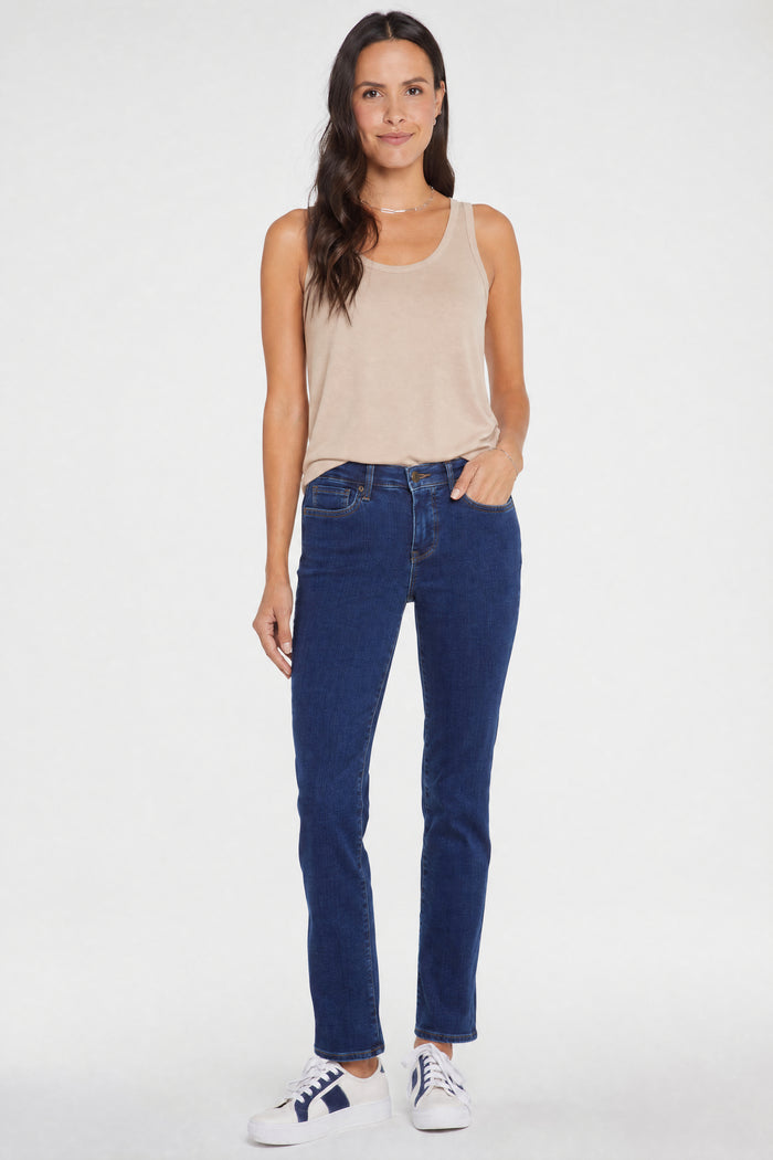Sheri Slim Jeans - Quinn