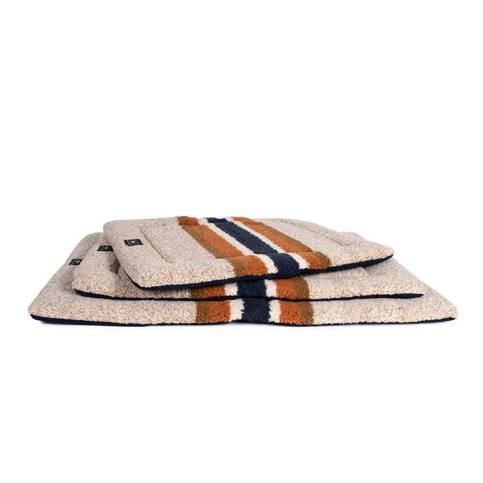 oatmeal-comfort-cushion-crate-mat-shinola-dog-bed