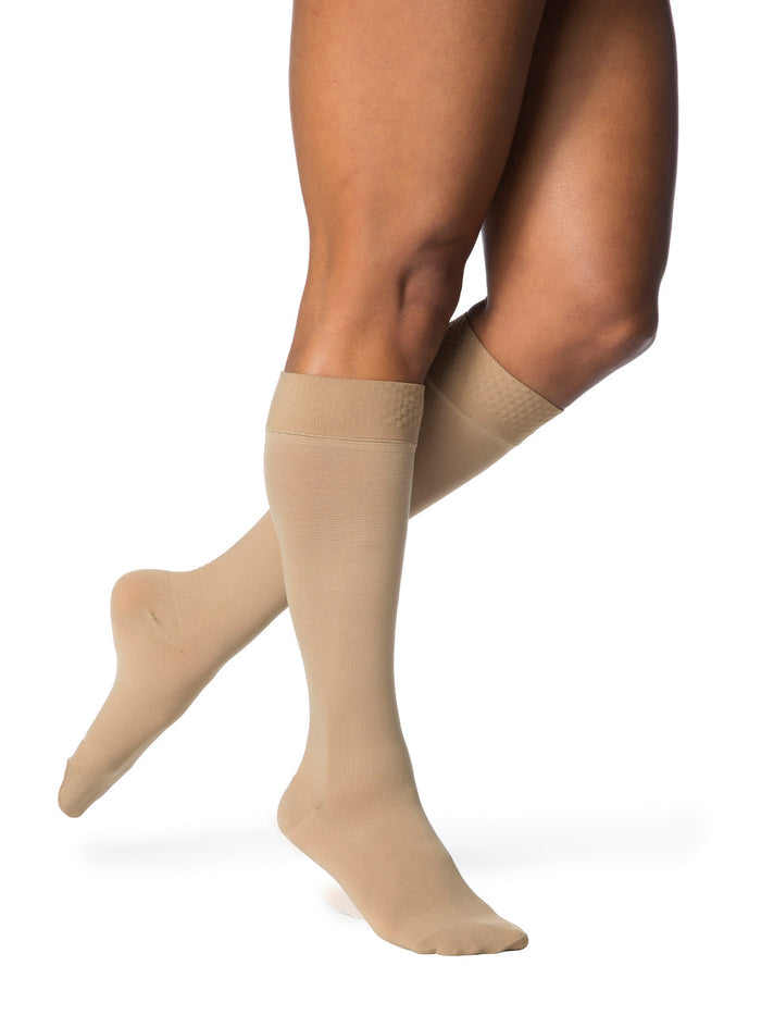 Sigvaris Select Comfort Plus Men's Knee High 30-40mmHg - Compression Level: Extra Firm 30-40 MmHg - Male - Knee