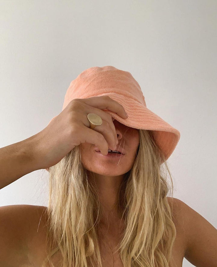 Wave Bucket Hat - Pastel Peach