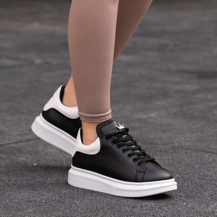 Women’s Chunky Sneakers with Crown in Black and White (4)