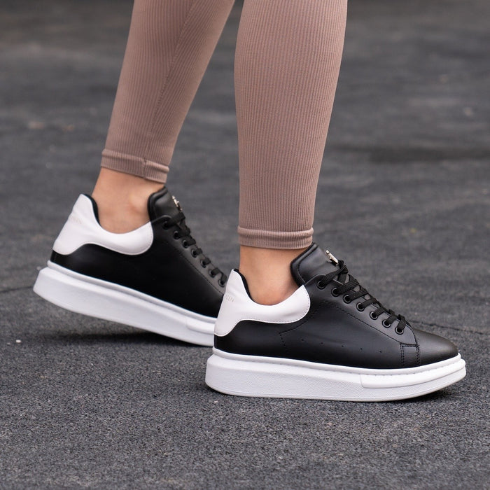 Women’s Chunky Sneakers with Crown in Black and White (6)