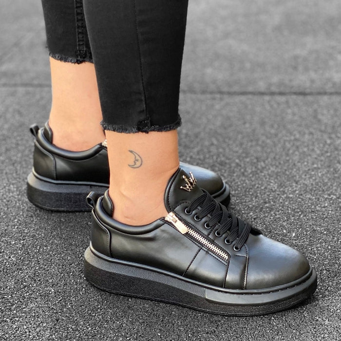 Women's Chunky Sneakers with Zippers in Black (4)
