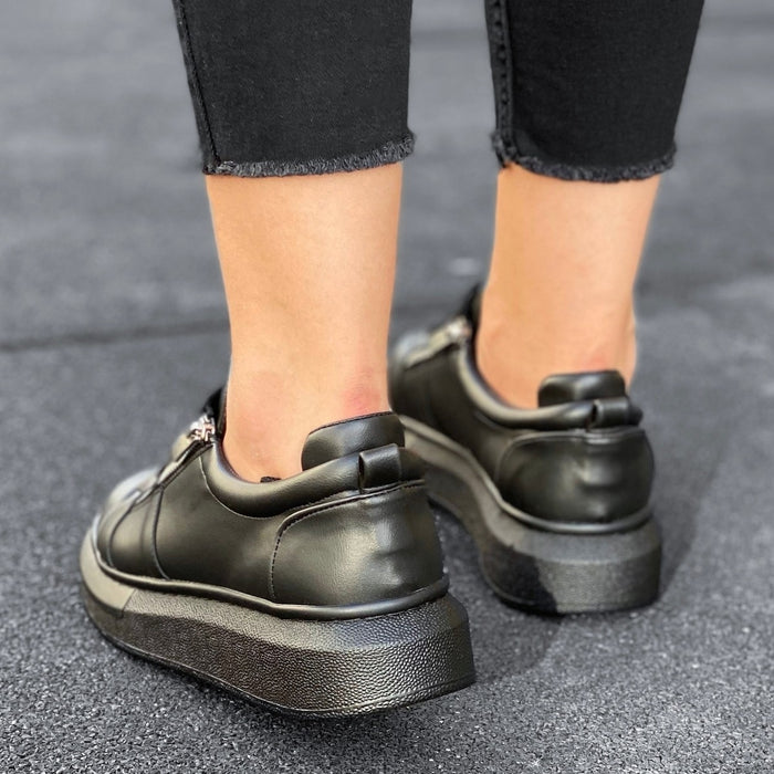 Women's Chunky Sneakers with Zippers in Black (6)