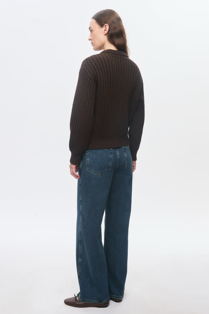Women's Chunky Wool Crewneck Sweater in Coffee Bean