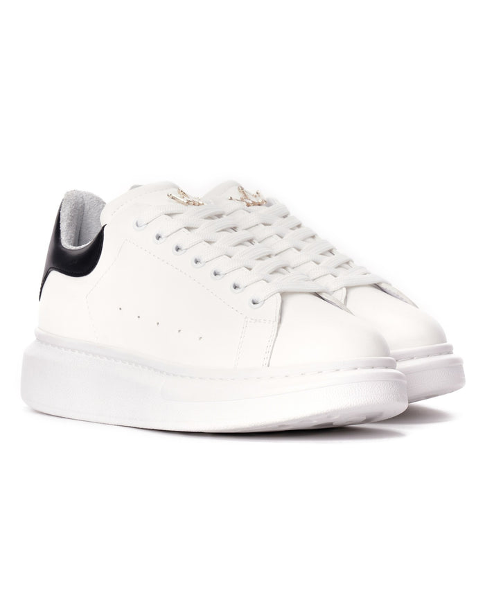 Women's Crowned Chunky Sneakers Shoes White-Black (2)