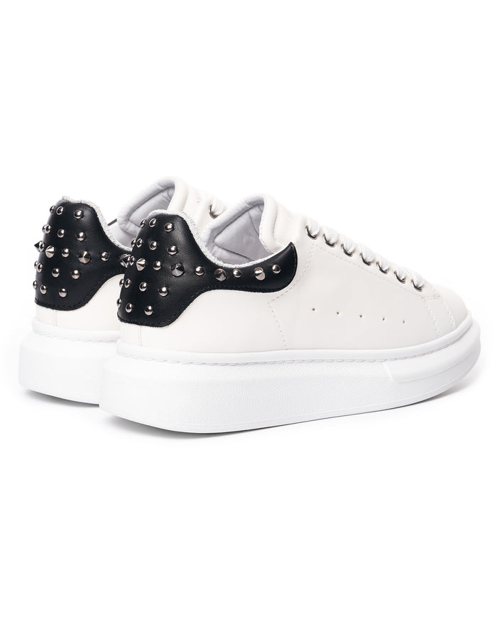 Women's Hype Sole Thorn Sneakers In White (3)