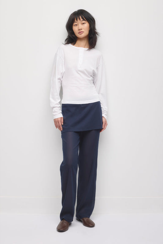 Model is 5’9” and is wearing a size XS..